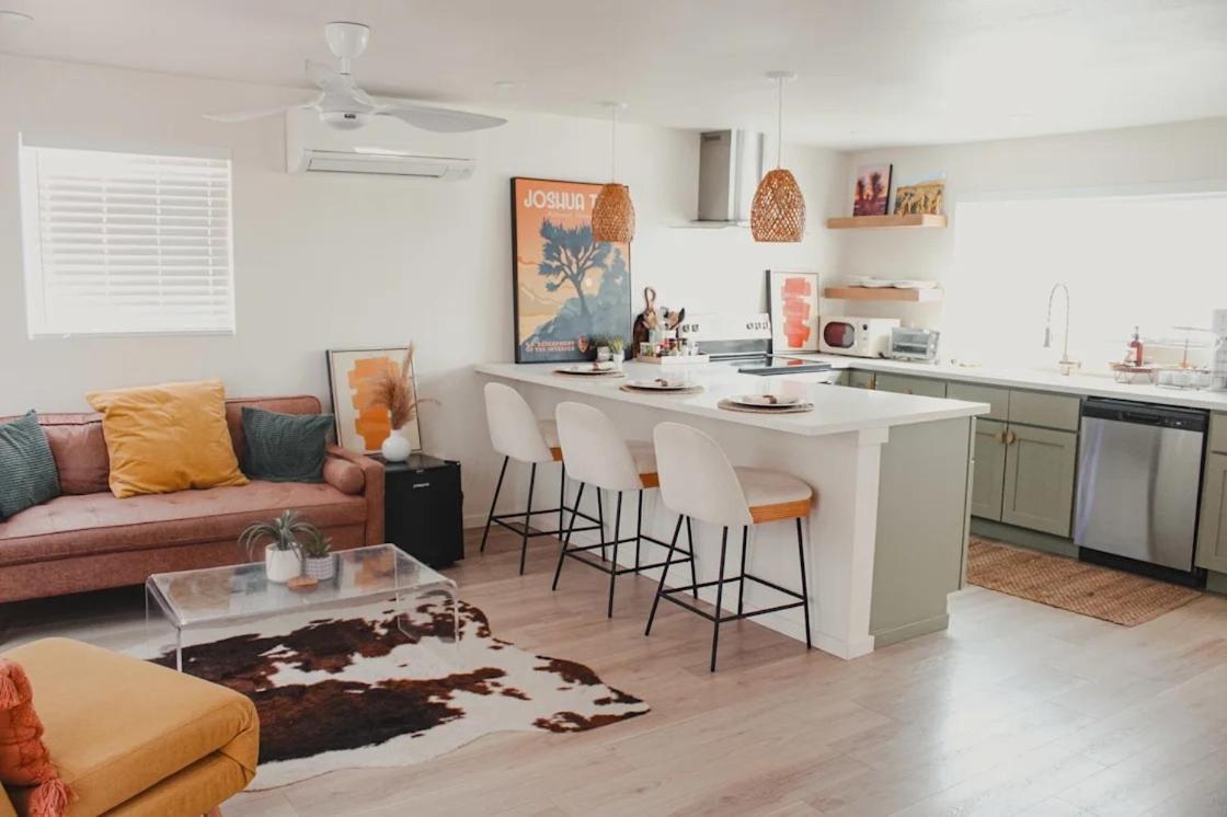 Serene Modern Home Backdoor With Great Wifi, Games, Movies, Patio Seating And Bbq Easy Access To North Joshua Tree National Park In 10 Minutes Twentynine Palms Exterior foto